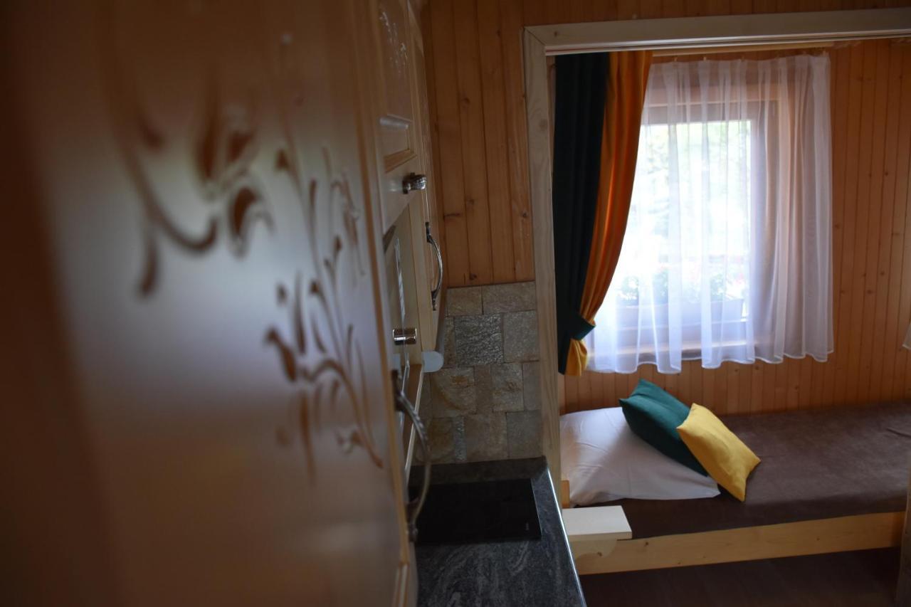 Apartamenty I Pokoje Pod Limbami - Sauna, Teznia Буковина Татжанска Екстериор снимка