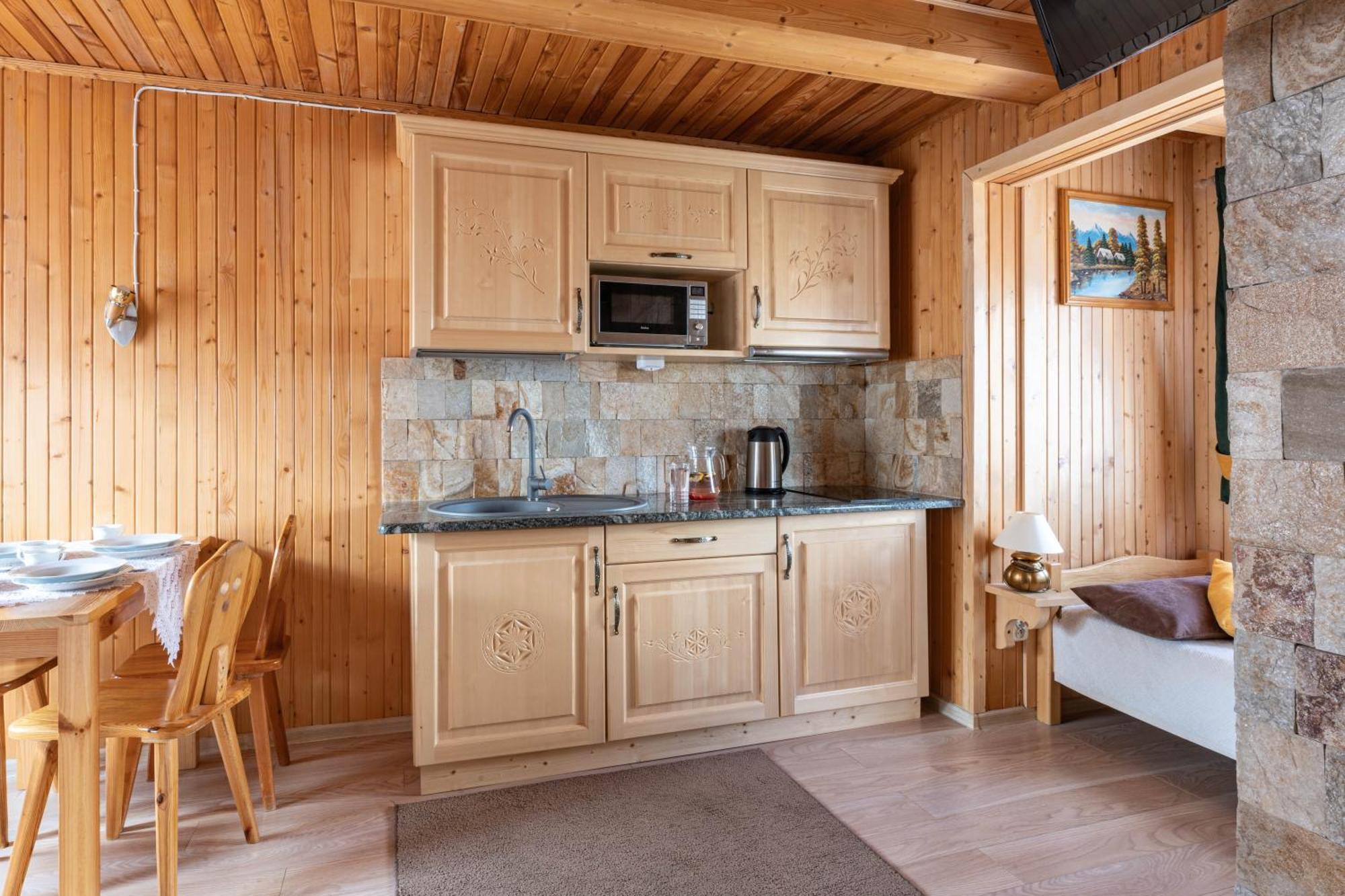 Apartamenty I Pokoje Pod Limbami - Sauna, Teznia Буковина Татжанска Екстериор снимка